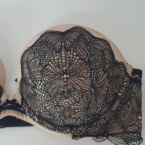 Victoria's Secret Very Sexy Multi-Way Padded Push Up Underwire Lace Bra 32D - Picture 3 of 10